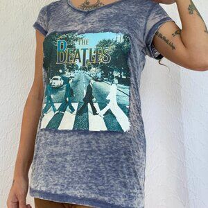 Sheer 'The Beatles' Tee Abbey Road Record / Vintage Music Soft